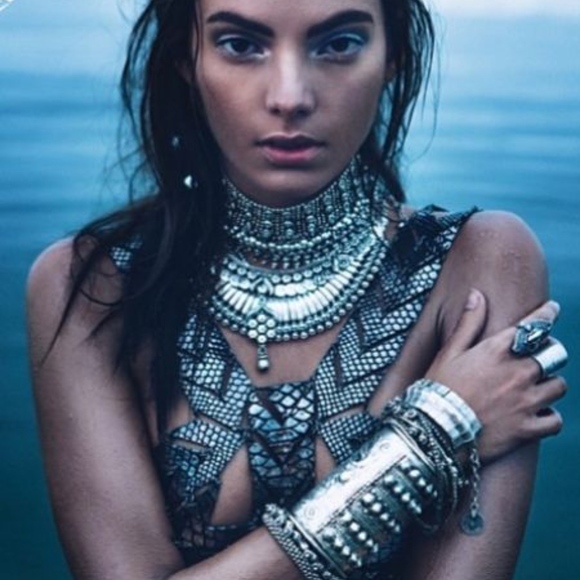 🌸 TRUST UR JOURNEY 🌸 GYPSY CHIC TRENDY BOHEMIAN FRINGE MAXI DRESS FEATHER BEBE - Picture 2 of 16